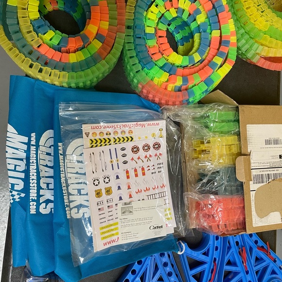 Ultimate magic tracks set - Picture 3 of 4